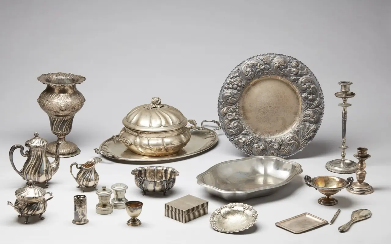 Prezzo argento 800 usato al kg: ecco quanto puoi ricavare